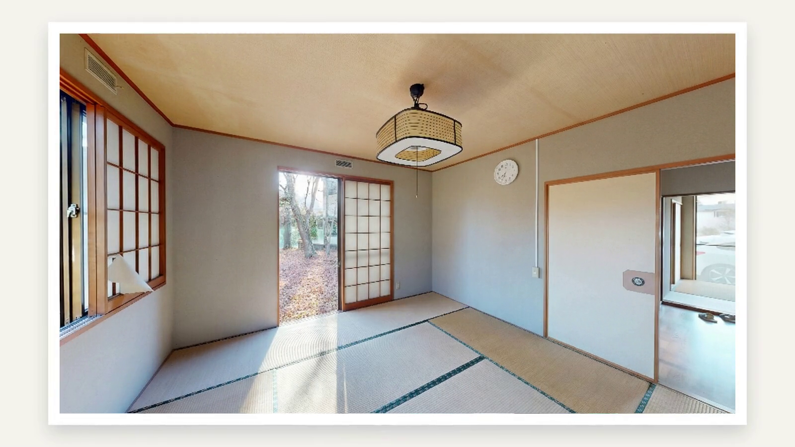 AIで家具を消して、何もない状態にした和室
